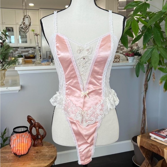 Vintage lingerie teddy bodysuit